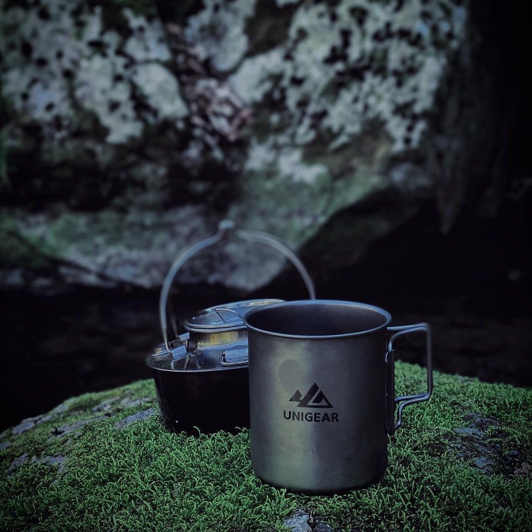 Wander & Wake TrailFire titanium 450ml camping mug with folding handles