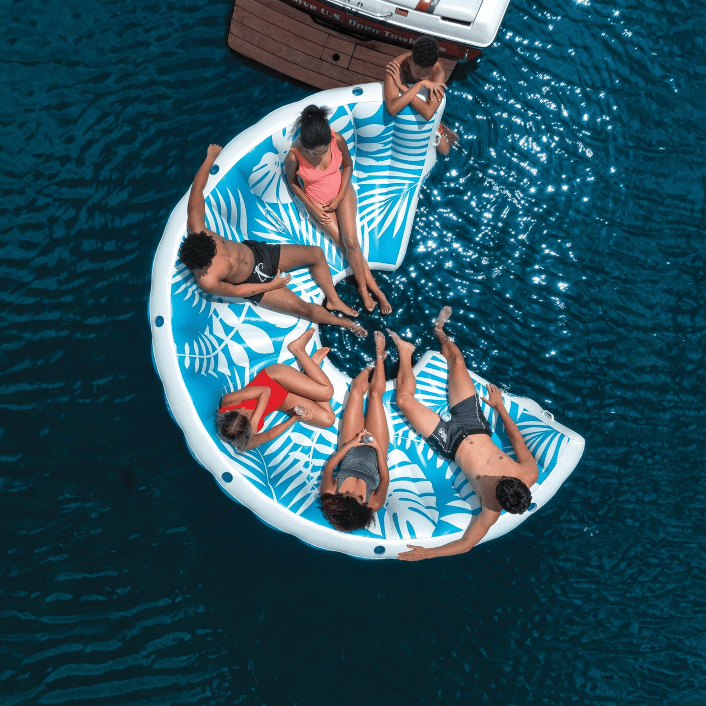 Wander-Wake-{{product_title}}-{{image_position}}